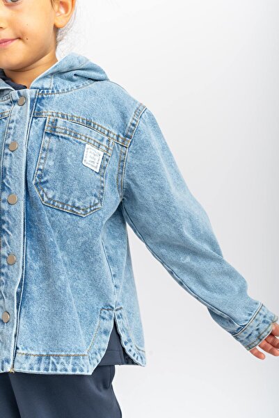 Oliven The Kid Jachetă albastră unisex din denim cu glugă