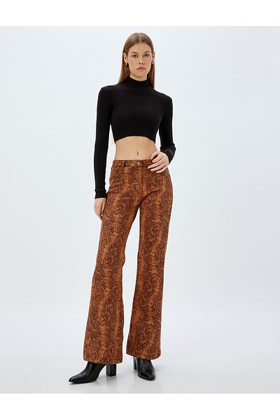 Koton X Zeynep Bastık - Pulover crop cu mânecă lungă, slim fit, cu gât