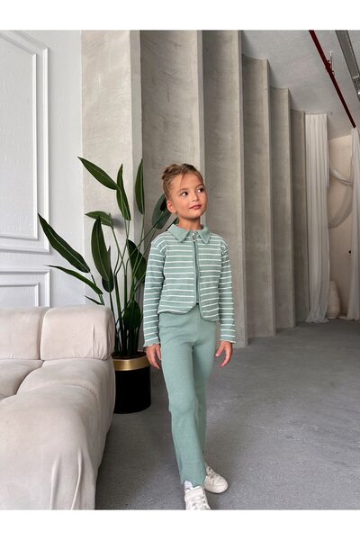 le petit sole Girl's Collared Zippered Top and Bottom Set