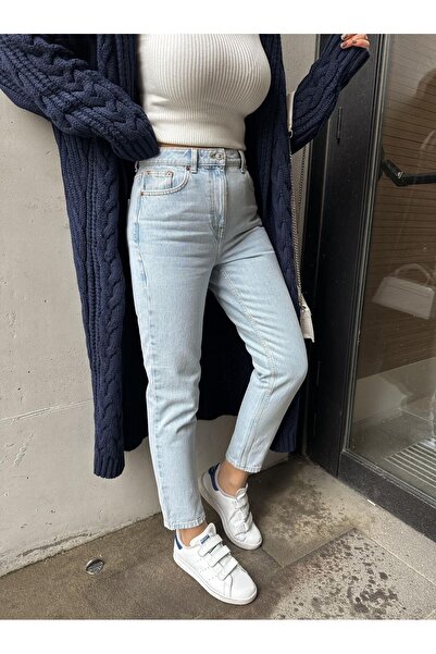 Zerrincan Giyim Buz Mavisi Mom Fit Jean