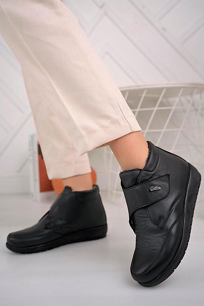 Aymood Velcro Γυναικείες Μπότες με Γούνα Εσωτερικά Γνήσιο Δέρμα Άνετα Μητρικά Μποτάκια Z Μαύρο δέρμα