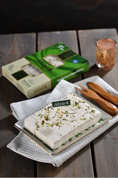 Aktürk 250 Gr Castanese Pull Halva Famous Pull Halva with Pistachios