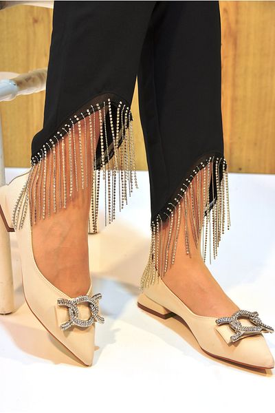 Prego Piele de balerină de zi cu zi din satin cu detalii de piatră