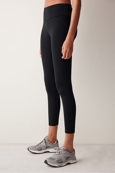 Penti Schwarze, knöchellange, bequeme Thermo-Leggings mit hoher Taille