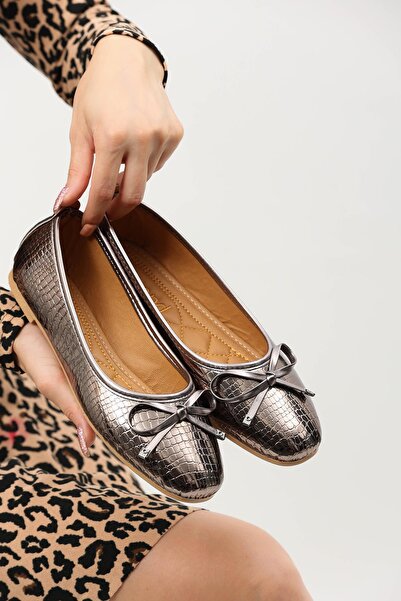 MissPapatya Bow Sa detaljem kopče Platinum Žene Baletanke