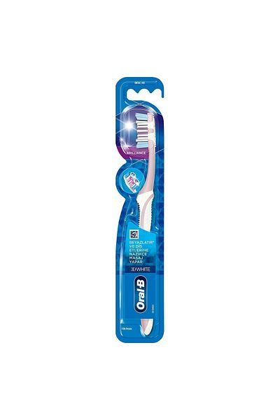 Oral-B 3D Whiteness Toothbrush Brilliance 40 Medium