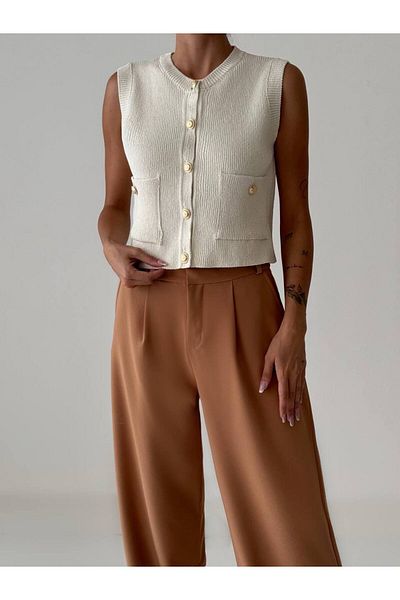 My Blog Ecru Sophia Buttoned Knitwear Sweater with Pockets