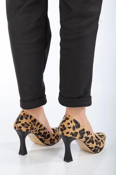 GULT Leopard Patterned Stiletto Goblet Heels