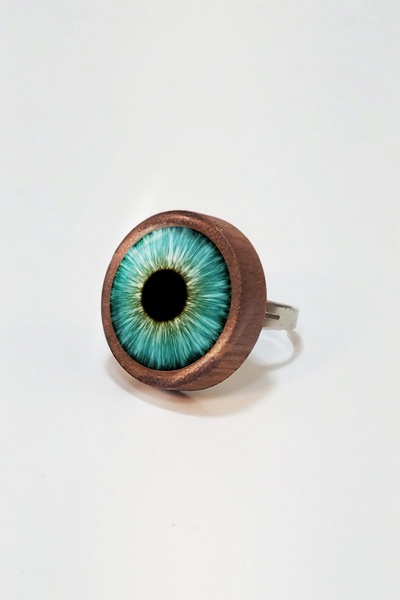 Tahtakolik خاتم خشبي بلون العين