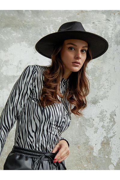 Juste Studio Zebra Pattern Turtleneck Black Bodysuit