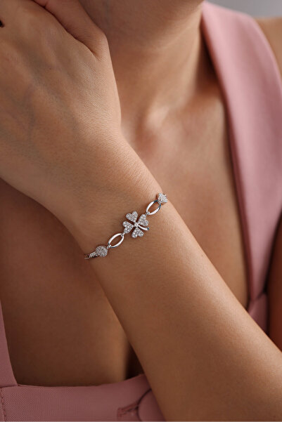 Nereze 925 Ayar Gümüş Balık Sırtı Model Zincirli Yonca Bileklik