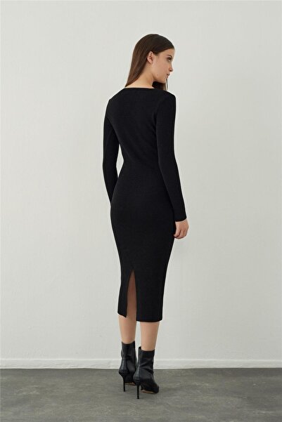 SHERIN Black Low-cut Long Knitwear Dress