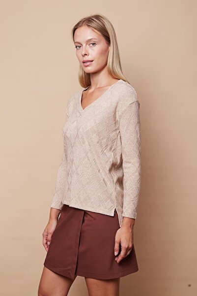 Jument V-Neck Patterned Knitwear Blouse - Side Slit, Off Shoulder, Long Sleeve, Beige