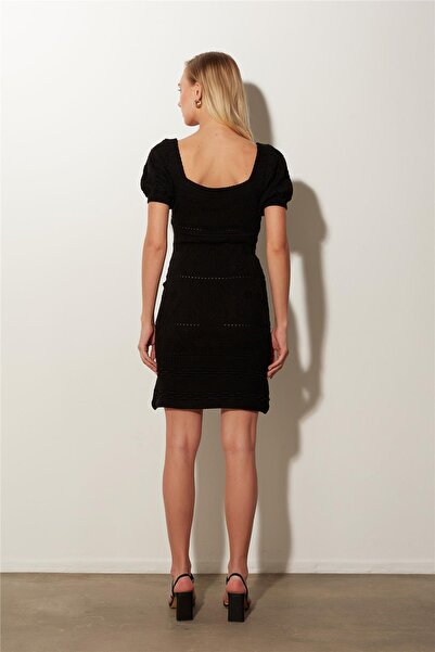 SHERIN Black Square Collar Knitwear Dress