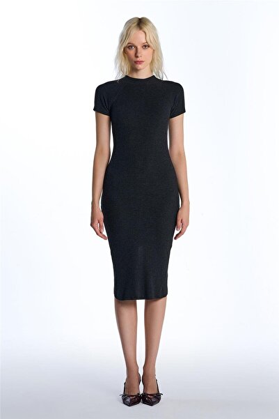 SHERIN Anthracite Midi Knitwear Dress - Short Sleeve