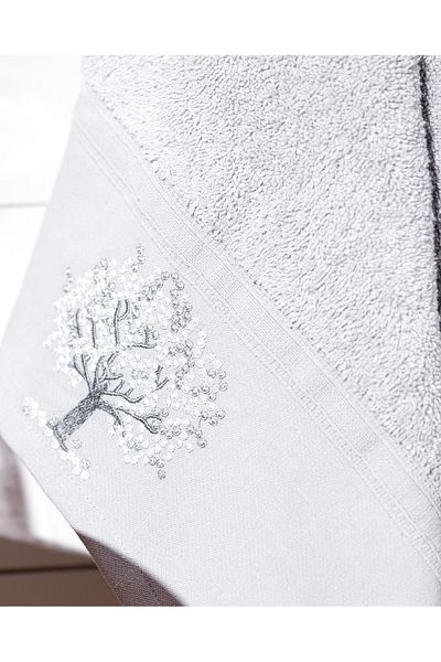 Madame Coco Orva Embroidered Face Towel