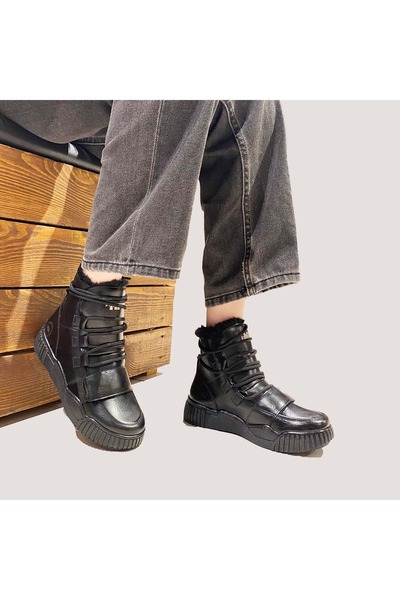 M.P. 242-1876 Ghete casual pentru femei - Negre - 37