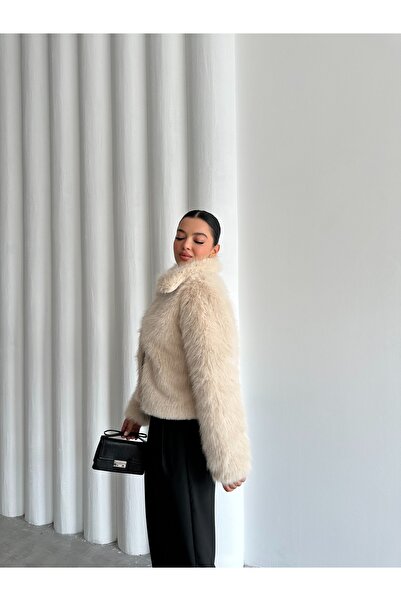 Laluvia Μπεζ Winnie με φερμουάρ μπροστά με γούνινο παλτό