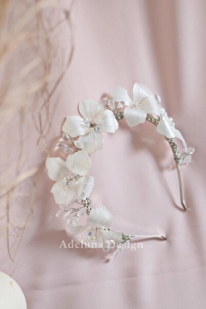 Tasarım تاج الزفاف مع الكريستال الأزهار