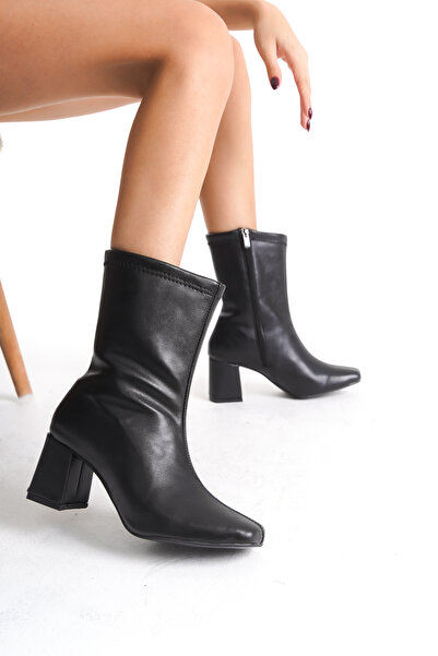 Limeo Γυναικείες μαύρες μπότες με φερμουάρ στο πλάι