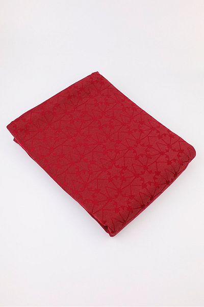 Tchibo Jacquard Tablecloth 275 L X 150 W Cm, Maroon