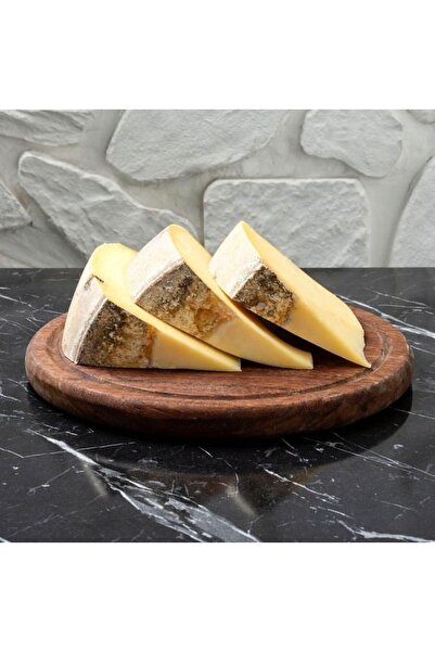 Peynir Sarayı Taş Mahzende Dinlendirilmiş 1 Yıllık Dilim Eski Kaşar Peyniri 3kg