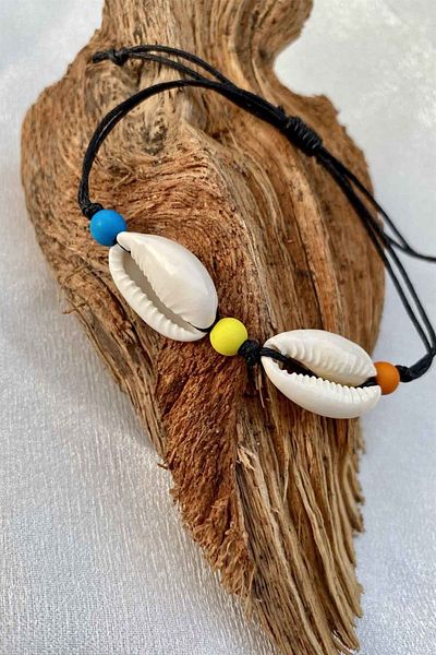 İstangül Butik Double and Triple Seashell Bracelet