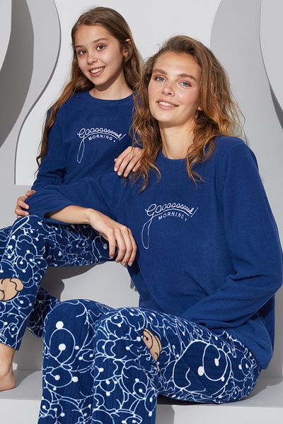 Siyah İnci Navy Blue Embroidered Lower-Upper Fleece Pajama Set 24223080