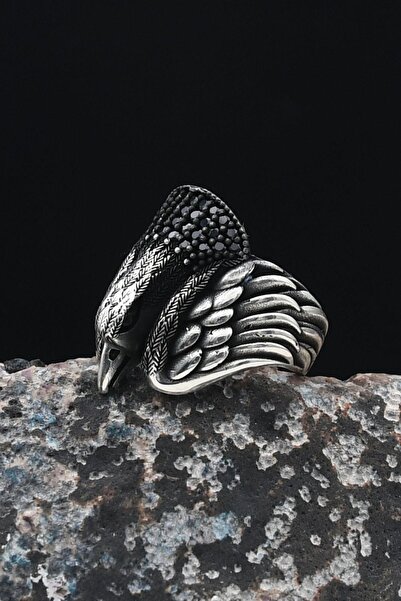 Prestige 925 Ayar Gümüş Erkek Yüzüğü Mikro Taş Süslemeli Kartal Figürlü 901246