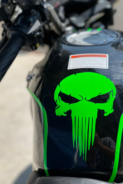 Banxtre Motor-Kask-Araba için Orafol Neon Yeşil Punısher Sticker Etiket 15CM