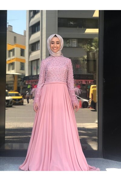 Belley فستان سهرة مطرز بالأحجار