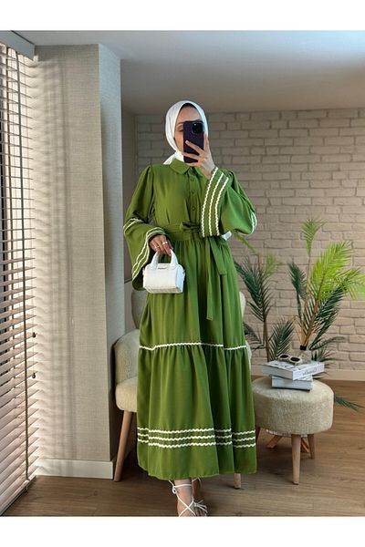 Modamorfo Rochie cu mâneci și fustă brodate -verde