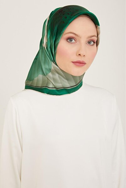 Armine Eșarfă din mătase Tivil cu model de flori verde smarald 9100 - 85