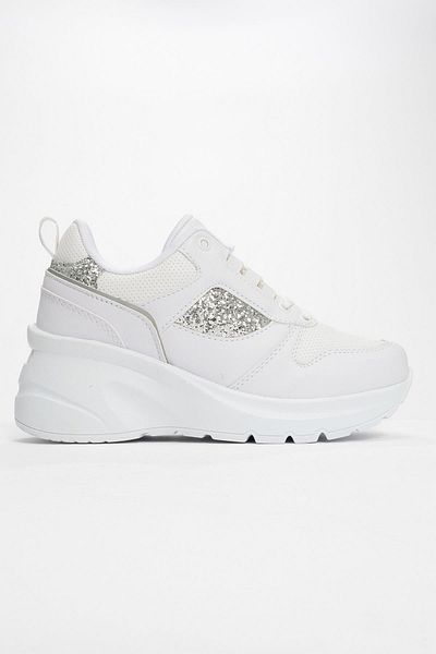 Ccway White Silver Women's Sports Shoes - Velcro
