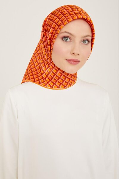 Armine Eșarfă din mătase Sura cu model de fagure de miere portocalie 9109 - 50