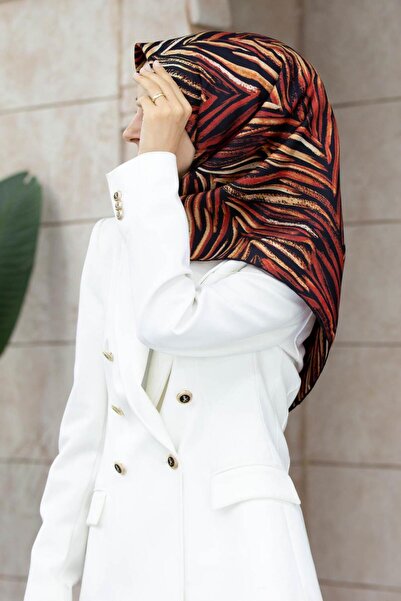 Vissona Eșarfă din mătase Tivil cu model valuri negru - burgundă 51755 - 01 - 17