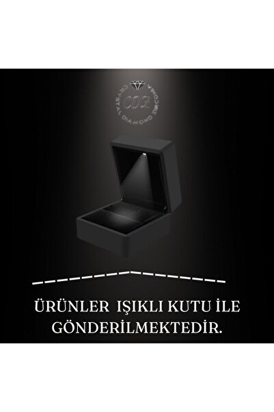Crystal Diamond Zirconia Işıklı kutuda 0.75 karat tektaş küpe