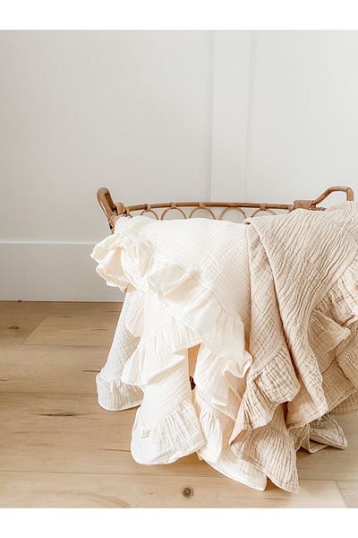 LusnikaStore Ecru Muslin Blanket - Frilly