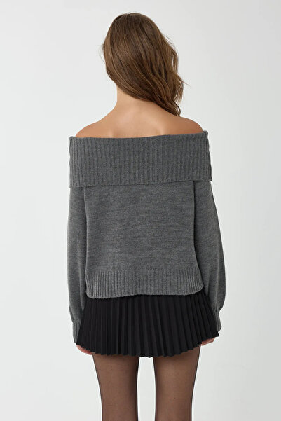 Hiccup Madonna Collar Knitted Sweater