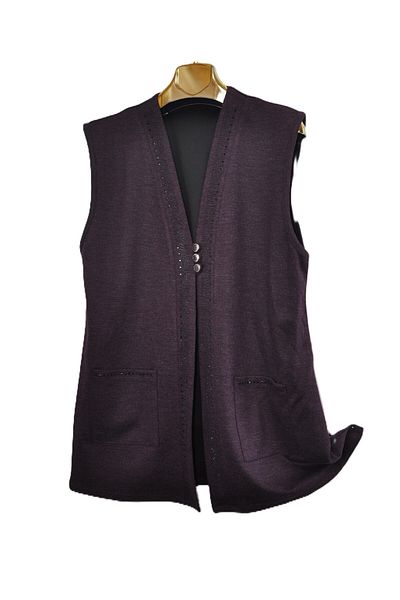 elma abone New Season Ecrin Three Button Short Vest
