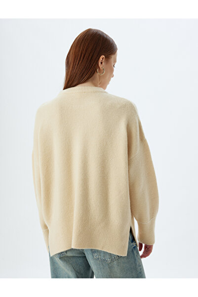 Koton Oversize Triko Kazak Yumuşak Dokulu Uzun Kollu Bisiklet Yaka