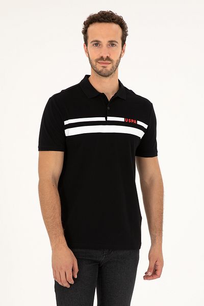 U.S. Polo Assn. Ανδρικό μαύρο μπλουζάκι - 50287102 -VR046 Μοντέλο