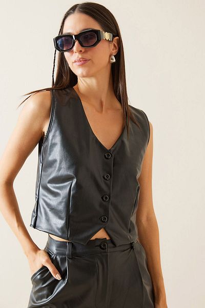 XHAN Black Leather Crop Vest 5Kxk4-48963-02