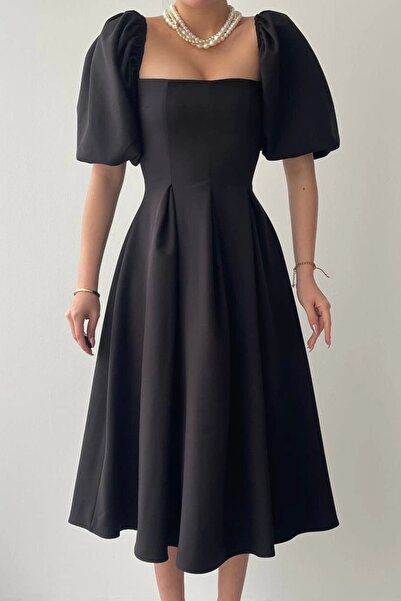 HELİS BUTİK Rochie neagră cu gât pătrat și mânecă cu balon cu fustă clopot