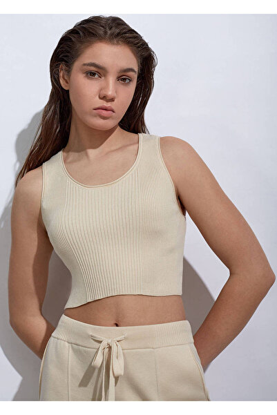 Knitss bumbac organic Culoare crem crop Top tricotat