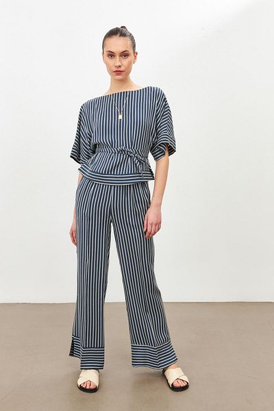 Setre Navy Blue Tie-Up Detail Blouse and Slit Detail Loose Cut Striped Trousers Suit