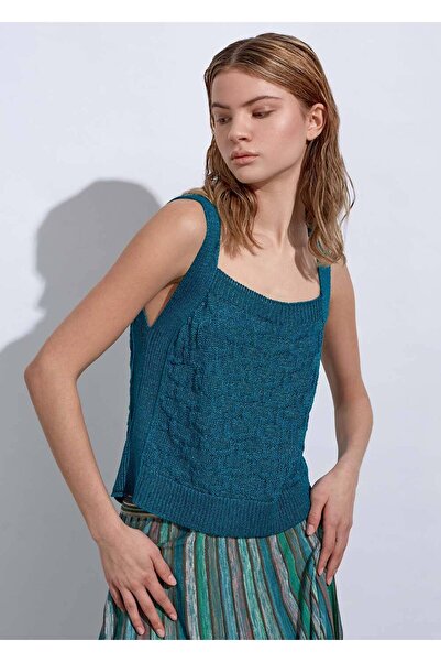 Knitss Ленен зелен плетен топ с презрамки