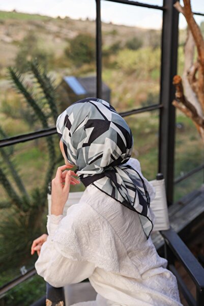 İpekhan Полотно з малюнком М'який шарф Чорний 1164-14