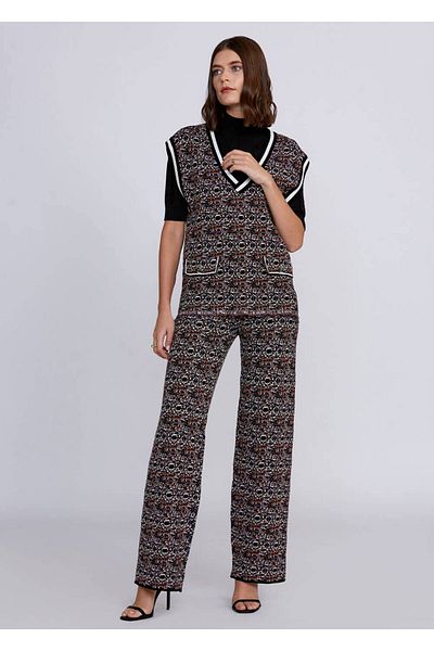 Knitss Vestă de tricotaj cu nasturi din piatră cu model jacquard
