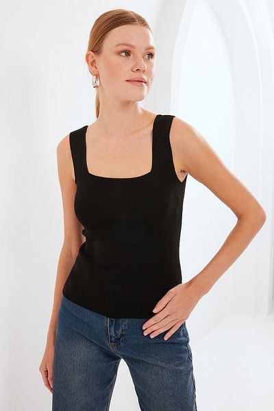 Bigdart 15878 Black Strappy Ball Blouse